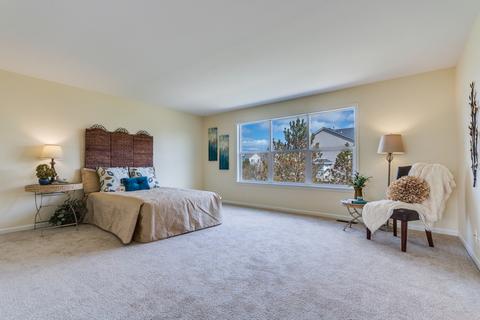 7854 Nursery Dr, Gurnee, IL 60031 photo 16