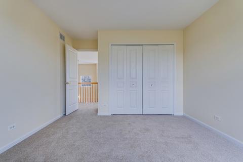 7854 Nursery Dr, Gurnee, IL 60031 photo 27