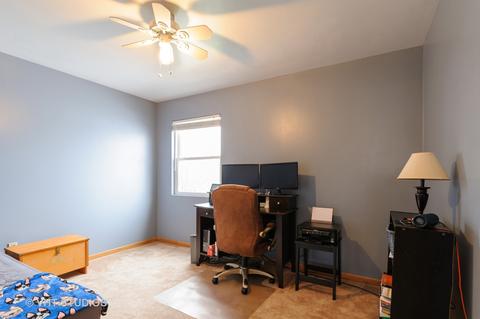 5508 Glenbrook Trl, Mchenry, IL 60050 photo 8