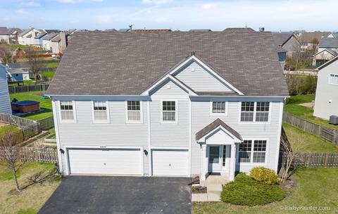 900 Plaintain Dr, Joliet, IL 60431 photo 2