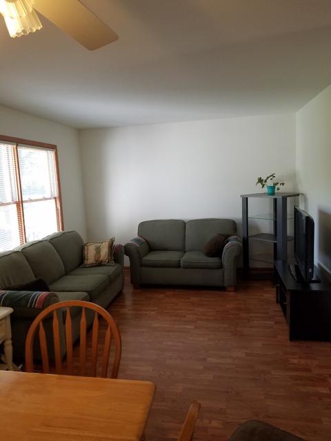 645 Jamison Ln, Hoffman Estates, IL 60169 photo 9