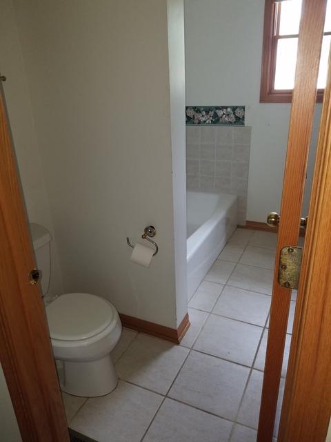 645 Jamison Ln, Hoffman Estates, IL 60169 photo 18