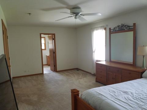 645 Jamison Ln, Hoffman Estates, IL 60169 photo 16