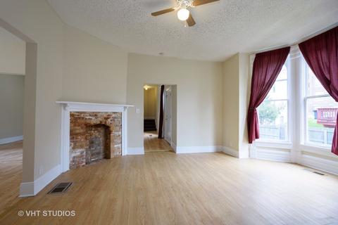 318 Du Page St, Elgin, IL 60120 photo 6