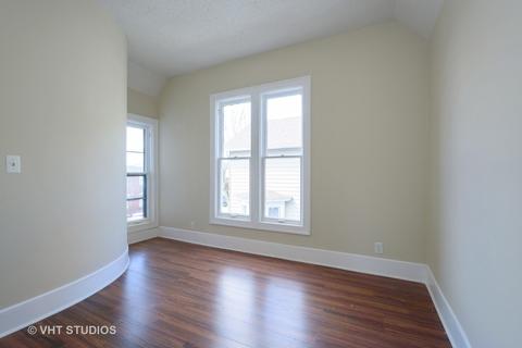 318 Du Page St, Elgin, IL 60120 photo 7