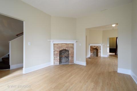 318 Du Page St, Elgin, IL 60120 photo 2