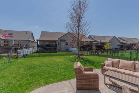 2511 Fieldstone Ct, Normal, IL 61761 photo 6