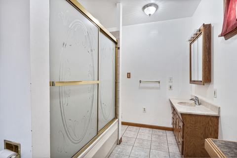 518 Scribner St, Joliet, IL 60432 photo 13