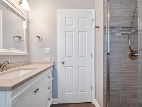 654 David Ln, Carol Stream, IL 60188 photo 10