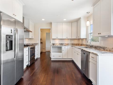 654 David Ln, Carol Stream, IL 60188 photo 6