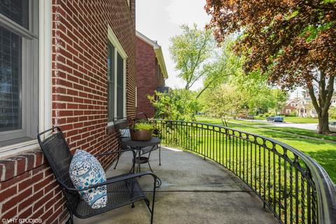 129 S Summit St, Wheaton, IL 60187 photo 16
