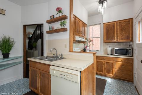 129 S Summit St, Wheaton, IL 60187 photo 8