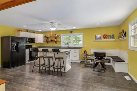 908 5 S Adelaide St, Normal, IL 61761 photo 12