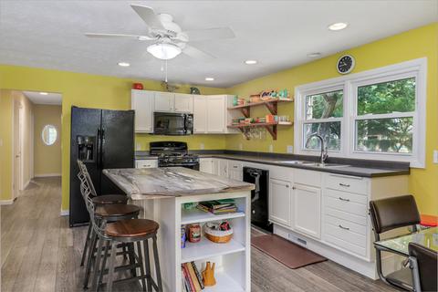 908 5 S Adelaide St, Normal, IL 61761 photo 14