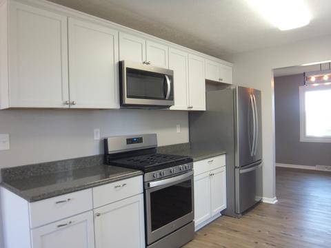 9370 Old Towne Ct, Roscoe, IL 61073 photo 19