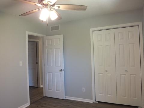 9370 Old Towne Ct, Roscoe, IL 61073 photo 26
