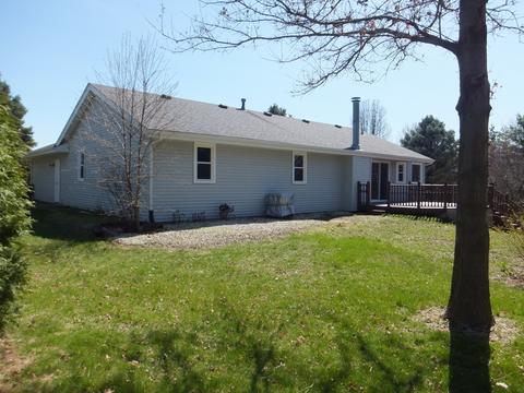 9370 Old Towne Ct, Roscoe, IL 61073 photo 6