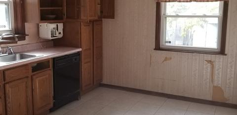 7934 S Fairfield Ave, Chicago, IL 60652 photo 6