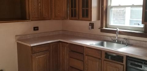 7934 S Fairfield Ave, Chicago, IL 60652 photo 5