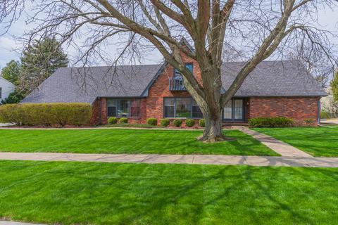3 Ebach Dr, Bloomington, IL 61701 photo 1