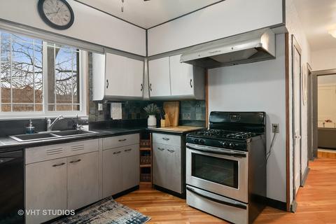 341 E Quincy St, Riverside, IL 60546 photo 6