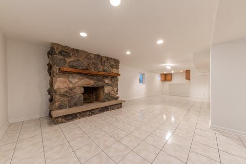 470 Farthing Ln, Des Plaines, IL 60016 photo 14