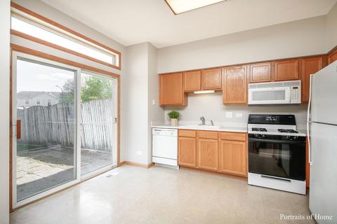 2764 Cedar Glade Rd, Naperville, IL 60564 photo 4