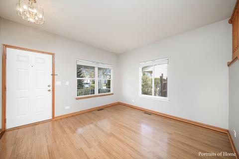 2764 Cedar Glade Rd, Naperville, IL 60564 photo 2