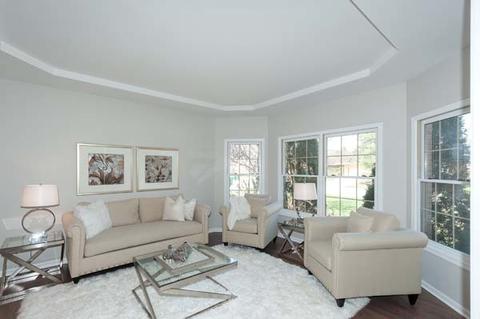 1211 Wincanton Dr, Deerfield, IL 60015 photo 3