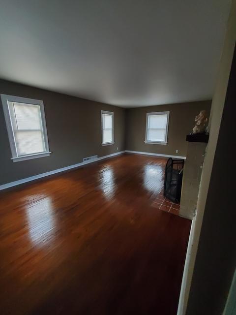 335 Manor Pl, Aurora, IL 60506 photo 8