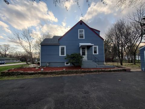 335 Manor Pl, Aurora, IL 60506 photo 1