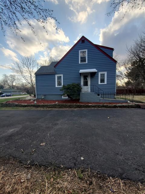 335 Manor Pl, Aurora, IL 60506 photo 9