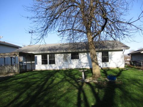 1490 N Oakmont Rd, Hoffman Estates, IL 60169 photo 13