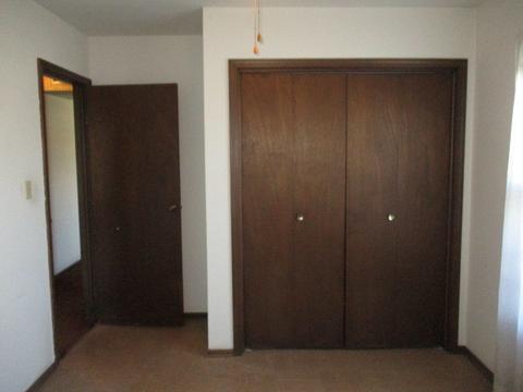 1490 N Oakmont Rd, Hoffman Estates, IL 60169 photo 11