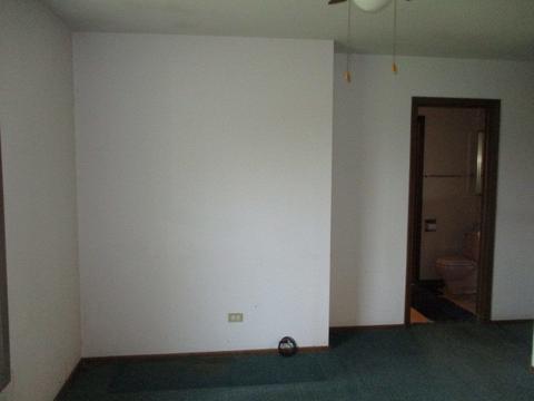 1490 N Oakmont Rd, Hoffman Estates, IL 60169 photo 7