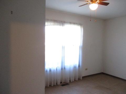 1490 N Oakmont Rd, Hoffman Estates, IL 60169 photo 10