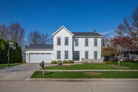 7 Shoreline Ct, Bloomington, IL 61704 photo 2