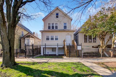 2821 E 93rd St, Chicago, IL 60617 photo 1