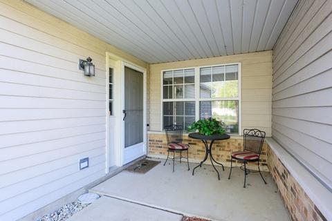 13820 S Magnolia Dr, Plainfield, IL 60544 photo 2