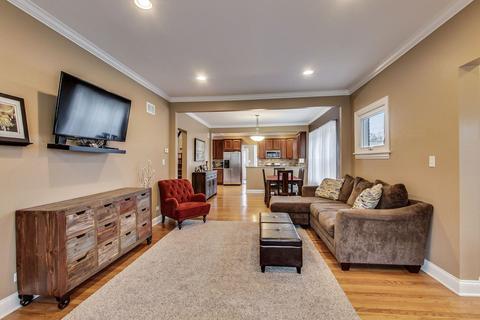 328 Nuttall Rd, Riverside, IL 60546 photo 4