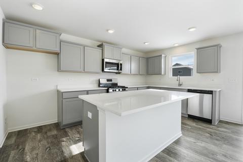 155 Linden Dr, Oswego, IL 60543 photo 9