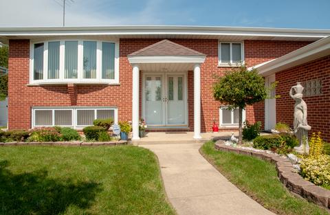 1522 W Mulloy Dr, Addison, IL 60101 photo 2