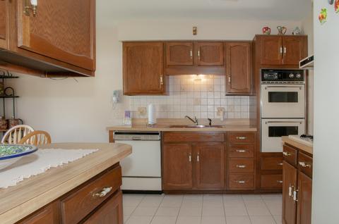 1522 W Mulloy Dr, Addison, IL 60101 photo 9