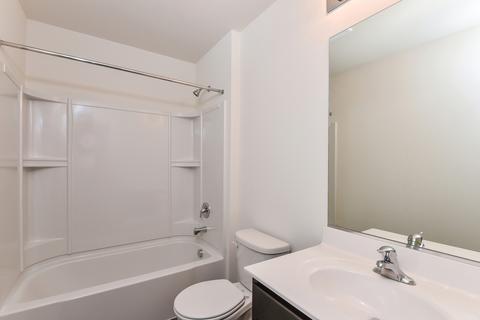 1726 Doolin Ave, Mchenry, IL 60050 photo 6
