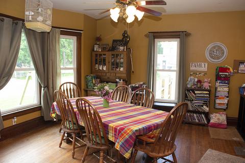 310 W Main St, Morrison, IL 61270 photo 9