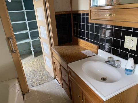 110 E 8th St, Kewanee, IL 61443 photo 14
