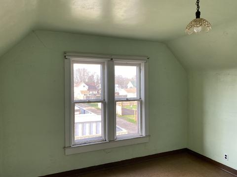 110 E 8th St, Kewanee, IL 61443 photo 17