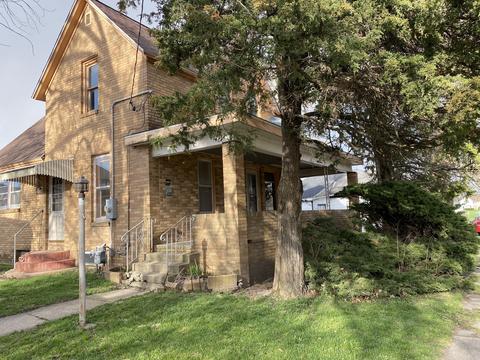 110 E 8th St, Kewanee, IL 61443 photo 4