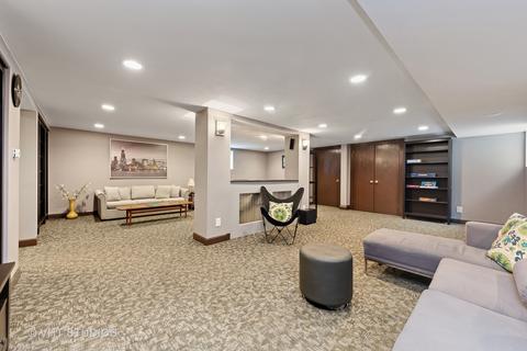 280 Bartram Rd, Riverside, IL 60546 photo 23