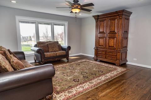 1000 Kingsmill Dr, Algonquin, IL 60102 photo 17